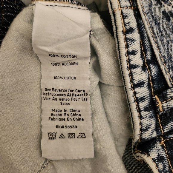 Denim Acid Wash Shorts Sz 26 Hi Waist/ Elastic On Back/ Front Tie/ Pockets - Picture 7 of 7